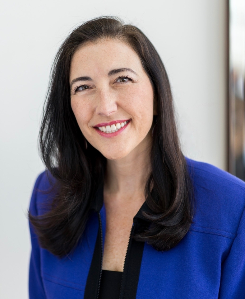 Valerie Alexander Headshot